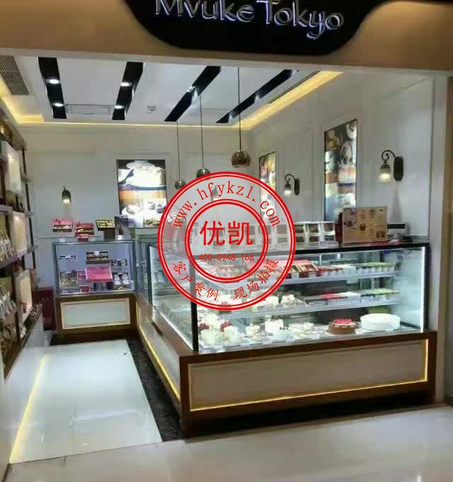 DG-ZJ型帶轉角蛋糕柜